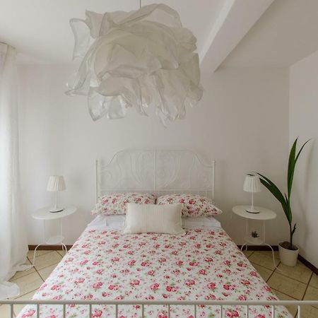 Casa Marisa Apartment Sirmione Exterior photo